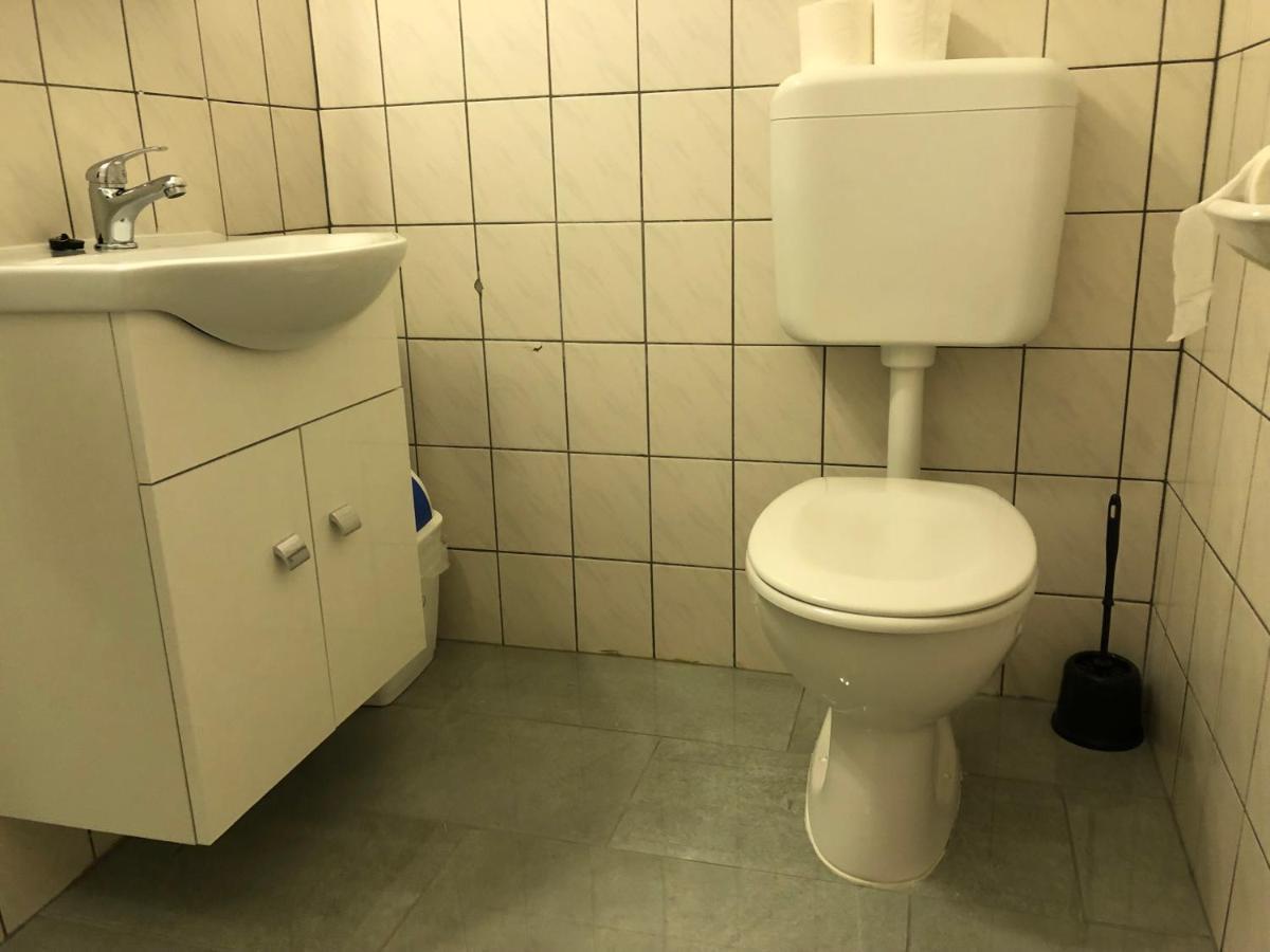 Tisza-Kert Apartmanok Tiszafüred Extérieur photo
