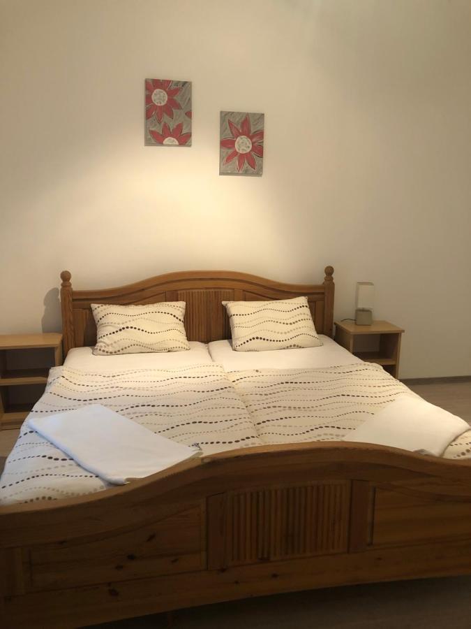 Tisza-Kert Apartmanok Tiszafüred Extérieur photo